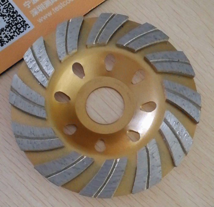 Arrow Segment Cup Wheel