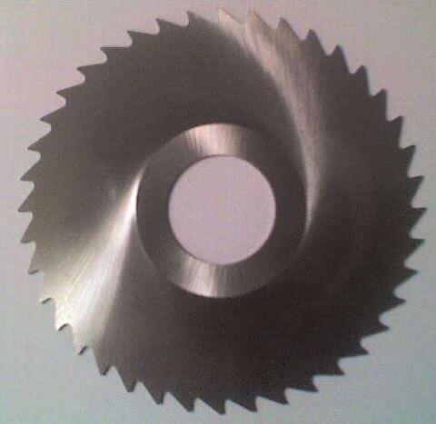 On the Similarities and Differences between Saw Blades and Saw Blades